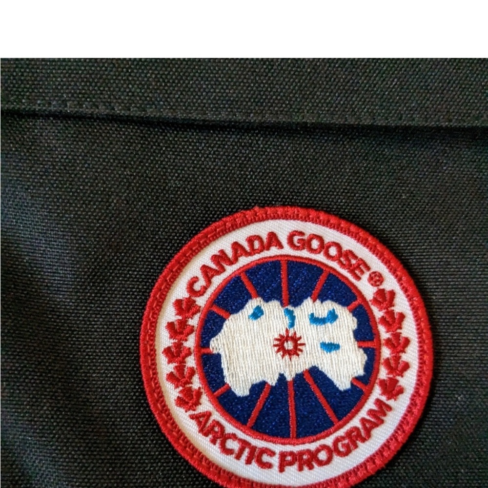 Canada Goose - Picture 7 of 7